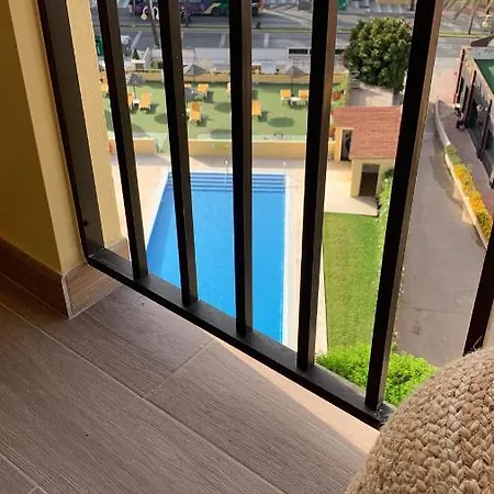 Apartment Don Gustavo Modern Apartment, Sea Views & Pool Benalmádena