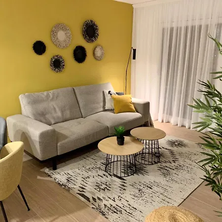 Apartment Don Gustavo Modern Apartment, Sea Views & Pool *